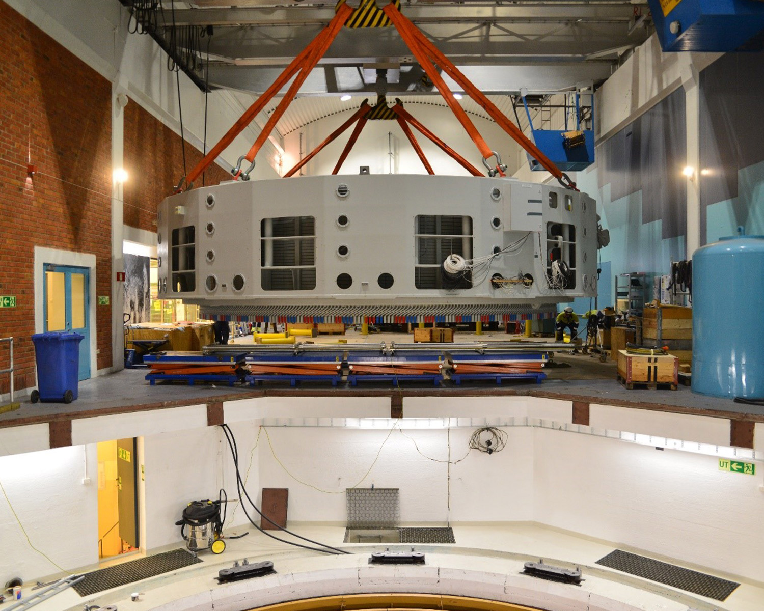 New stator for generating unit 2 is lifted into place